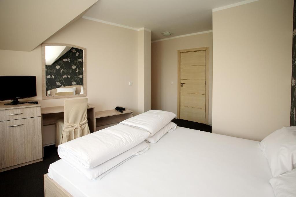 Family Hotel Diana Sofia Phòng bức ảnh